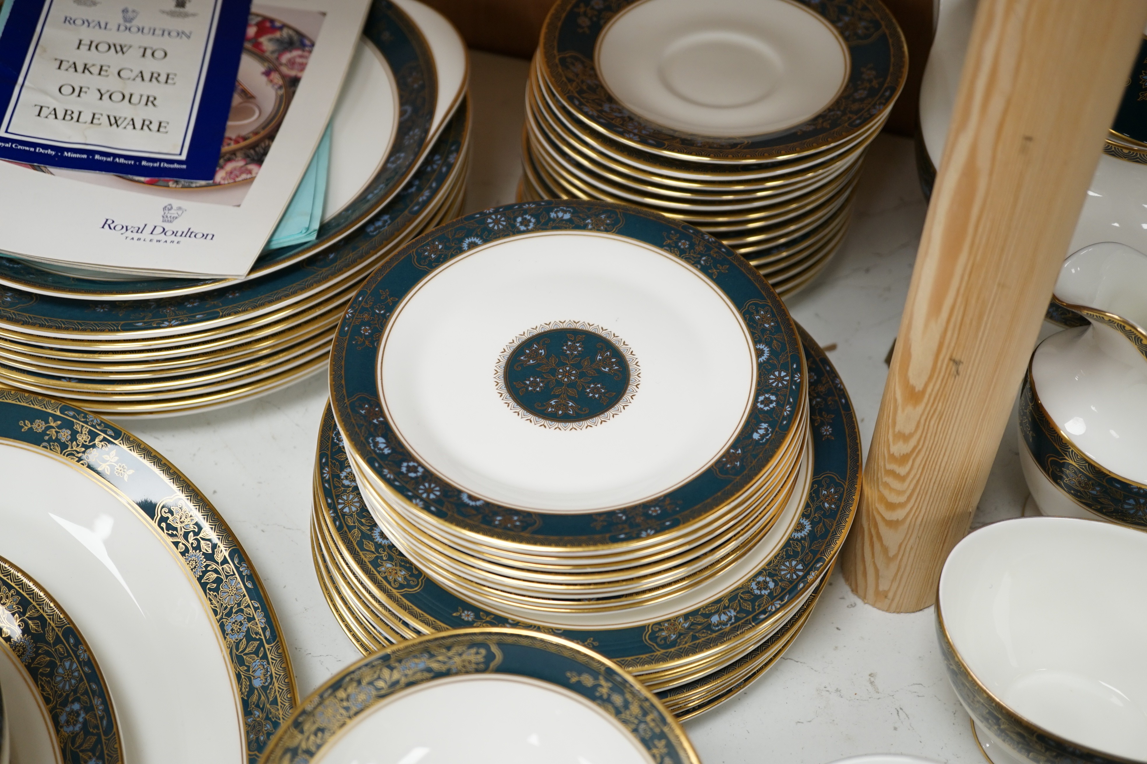 A Royal Doulton dinner and tea service, Carlyle pattern